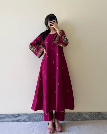 Zincorus Embroidered 2-pieces